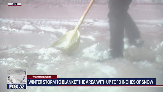 Heavy snow rolls into Chicago; O’Hare records largest snowfall in 5 years