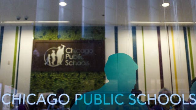 Pritzker signs legislation establishing elected school board for Chicago Public Schools