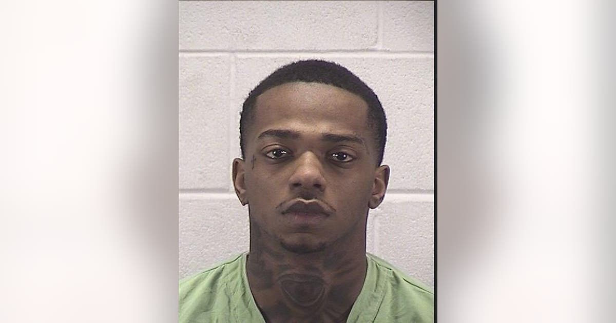 Chicago man faces homicide, weapons charges in fatal Aurora crash | FOX ...