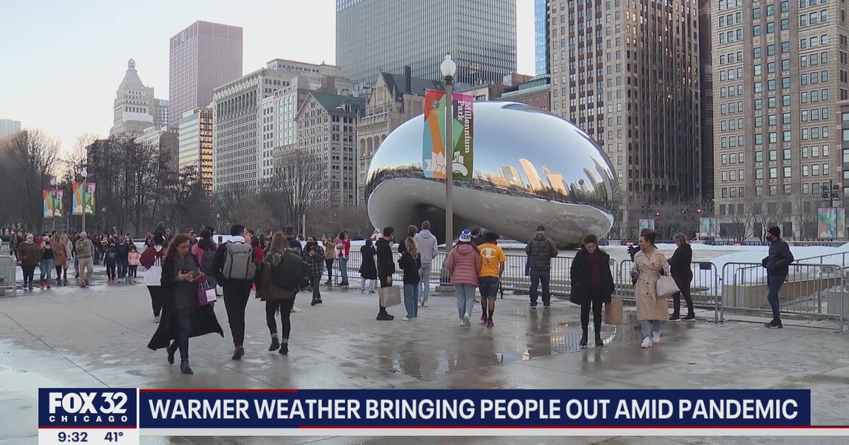 Warmer weather brings lots of people out in Chicago | FOX 32 Chicago