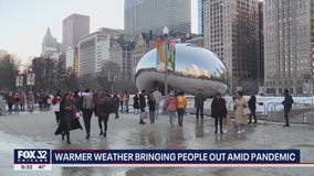 Warmer weather brings lots of people out in Chicago