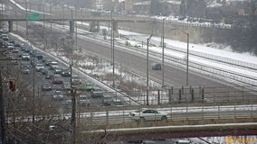 Inbound lanes reopen on I-290 in Oak Park after crash