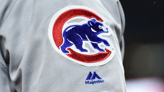 Chicago Cubs hand Padres 1st loss in 12 home games while shuffling roster