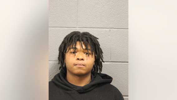 Man charged in West Garfield Park carjacking
