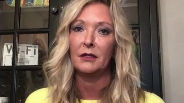 Chicago mother says coronavirus public school shutdowns 'killing our kids mentally'