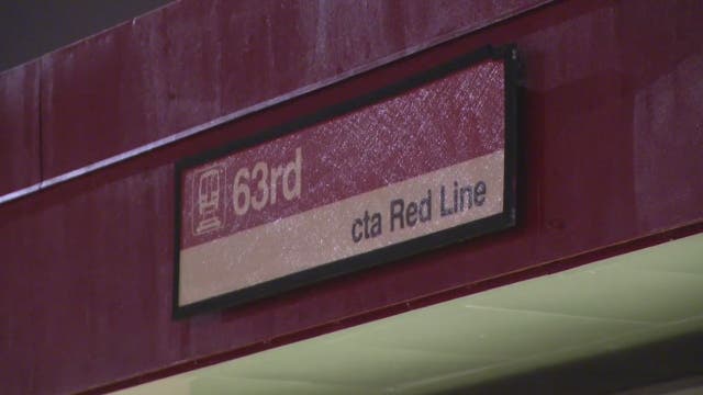 Chicago police searching for four suspects in CTA Red Line armed robbery
