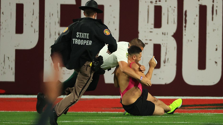 who was the super bowl streaker
