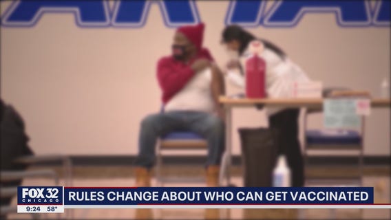 Confusion surrounds who can get vaccinated in Chicago