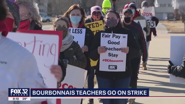 Bourbonnais teachers on strike, calling for pay raise