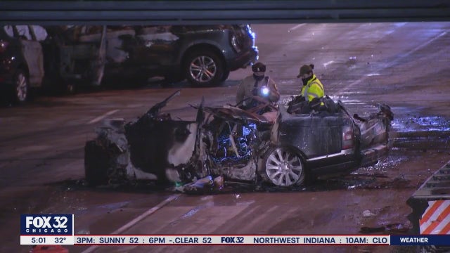 5 dead in pair of fiery, wrong-way Eisenhower crashes Monday morning