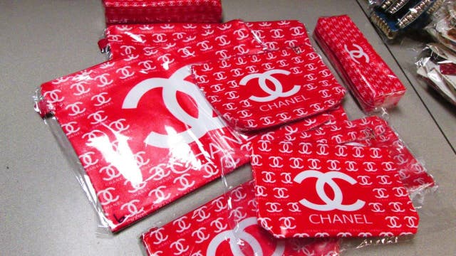 $635K worth of counterfeit purses, other items seized at O'Hare