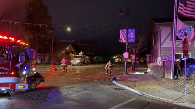 Fatal crash shuts off power at Lake Zurich village hall