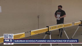 Illinois school districts aim to get students vaccinated quickly