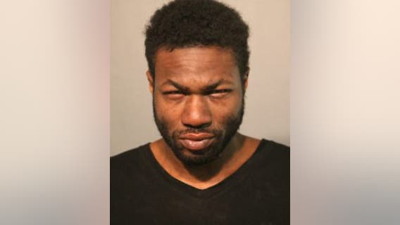 Man, 26, charged with aggravated battery for assaulting woman on CTA platform