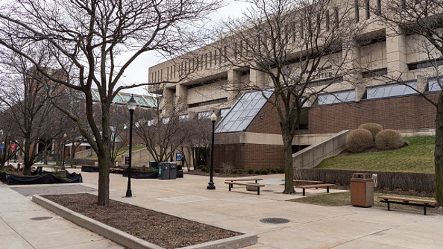 DePaul University requiring COVID-19 vaccine for students returning to in-person classes this fall