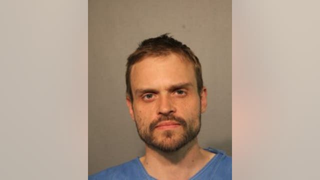 West Rogers Park man killed roommate, hid body in apartment for weeks: prosecutors