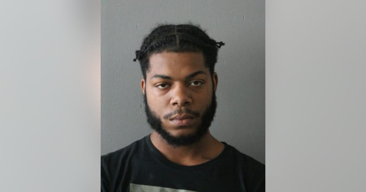 Man charged with murder in West Pullman shooting | FOX 32 Chicago
