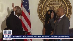 Thaddeus Jones sworn in as Calumet City's first African American mayor