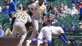 Davies, Pederson lead Cubs over Pirates 3-2, 4th win in row