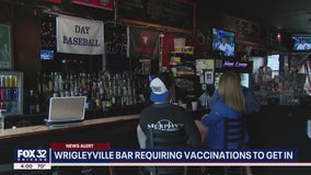 Chicago bar only allowing people inside who are vaccinated