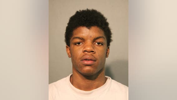 19-year-old charged with looting downtown business in August