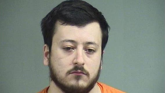 Illinois man arrested after traffic stop reveals nearly 900 tabs of LSD