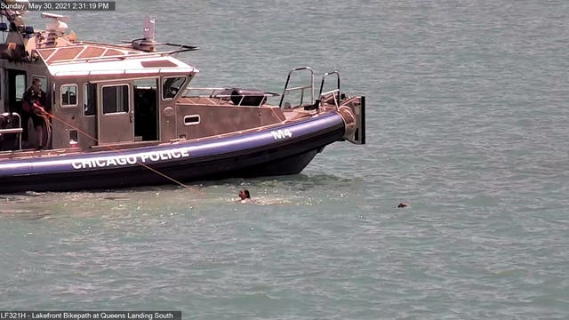 Chicago police rescue person from Lake Michigan