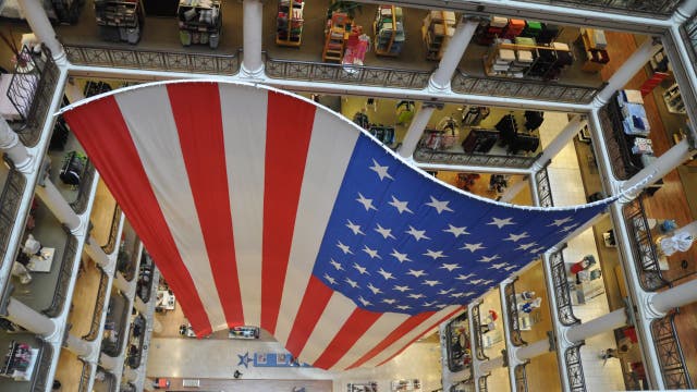 World's largest American flag goes on display at Chicago Macy's