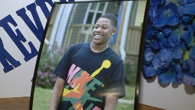 Milwaukee teen dies playing basketball in Chicago tournament