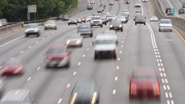 New roads report calls for more safety laws for Illinois