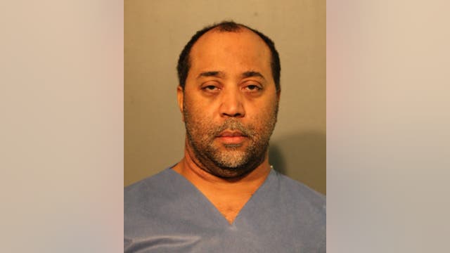 Chicago man charged with murder after body of 81-year-old mother found in his car: police