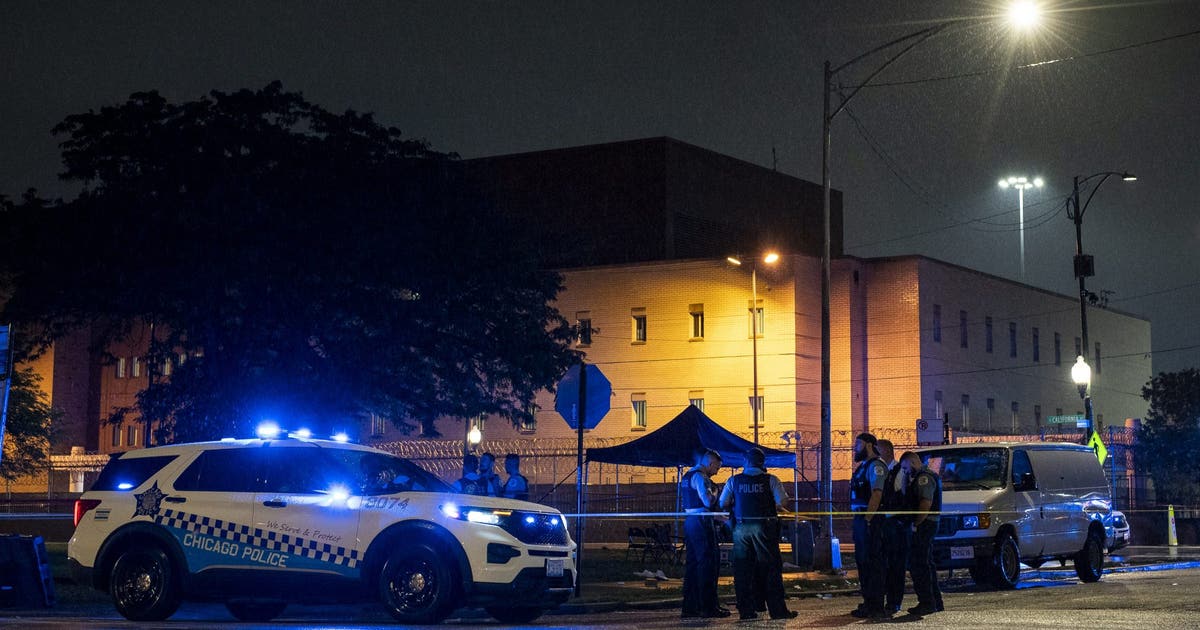 Local rapper killed in shooting outside Cook County Jail: report | FOX ...