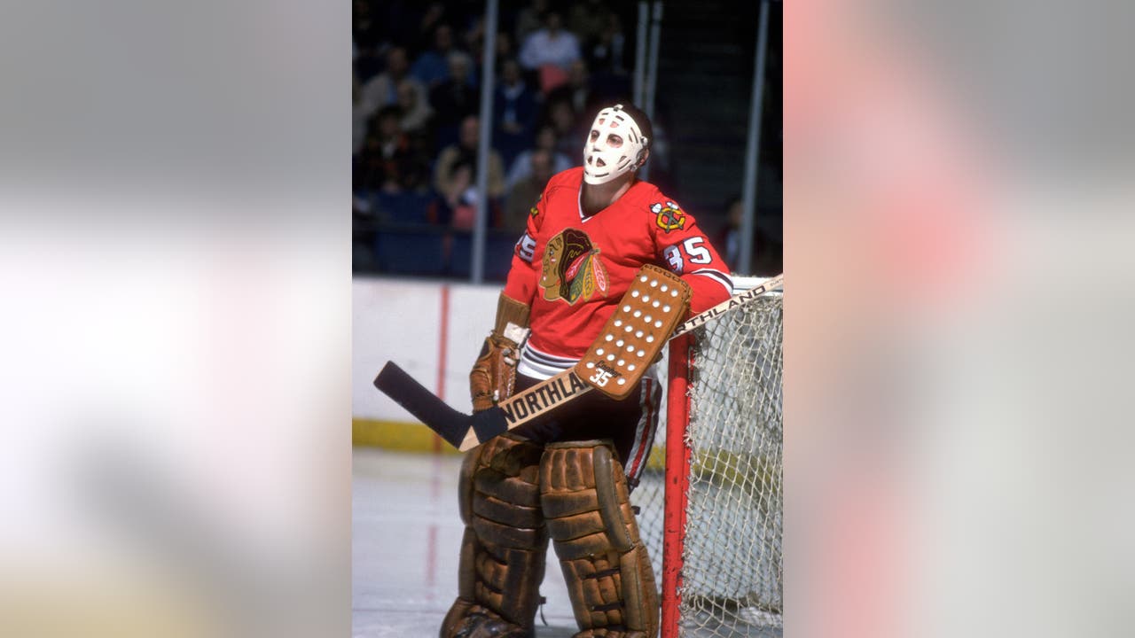 Hall of Fame Boston Bruins goalie to address Red Sox Nation in The Villages  