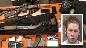 Grant Park man arrested after officers find stolen guns, ballistic vest, ammo