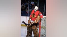 Chicago Blackhawks Hall of Fame goaltender Tony Esposito dies at 78