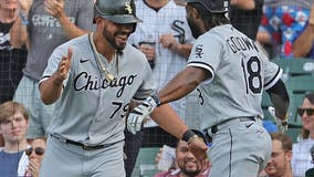 Goodwin homers, White Sox regroup to beat Cubs 8-6 in 10