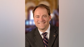 Breakthrough COVID case: Illinois Senate Republican Leader tests positive for virus despite being vaccinated