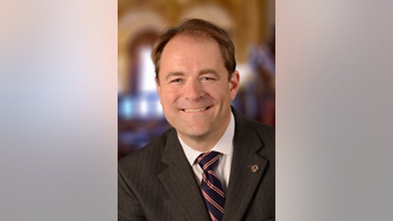 Breakthrough COVID case: Illinois Senate Republican Leader tests positive for virus despite being vaccinated