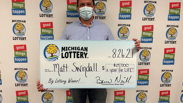 Dearborn Heights man wins $25K for life, wife tells him he's dreaming and went back to sleep