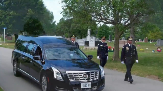 Chicago Police Officer Ella French laid to rest at Queen of Heaven Cemetery