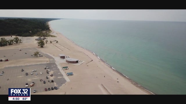 Indiana Dunes considers charging entrance fee