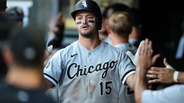 White Sox place outfielder Adam Engel on injured list