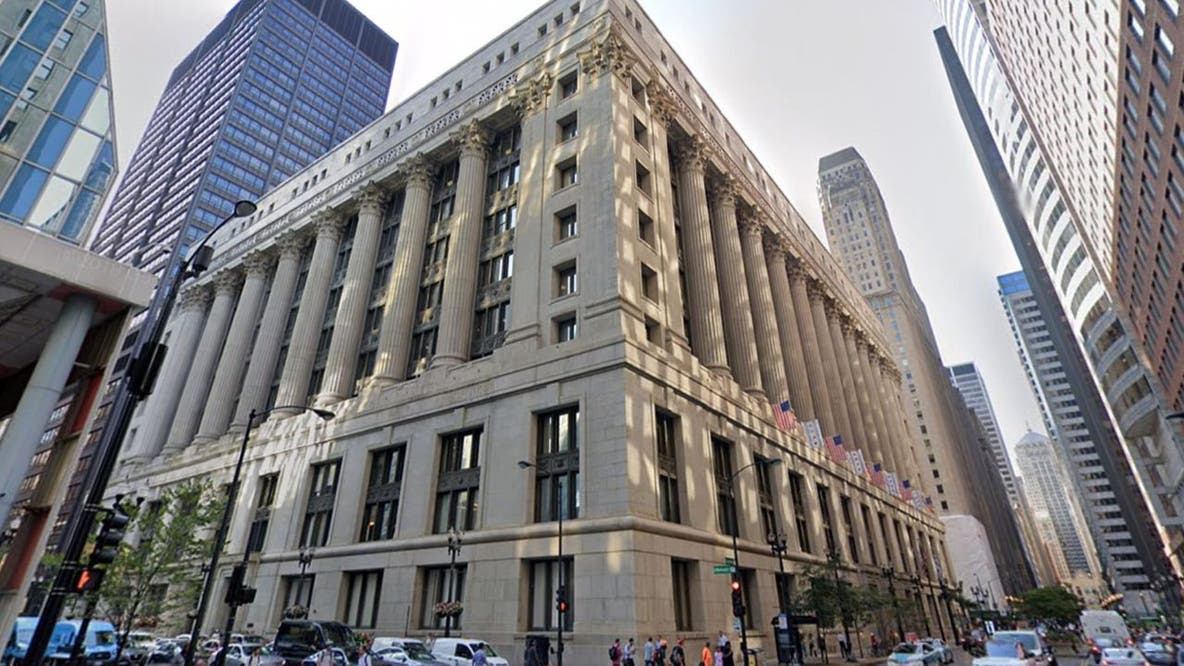 Chicago City Council draws budget battle lines ahead of Dec. 30 deadline