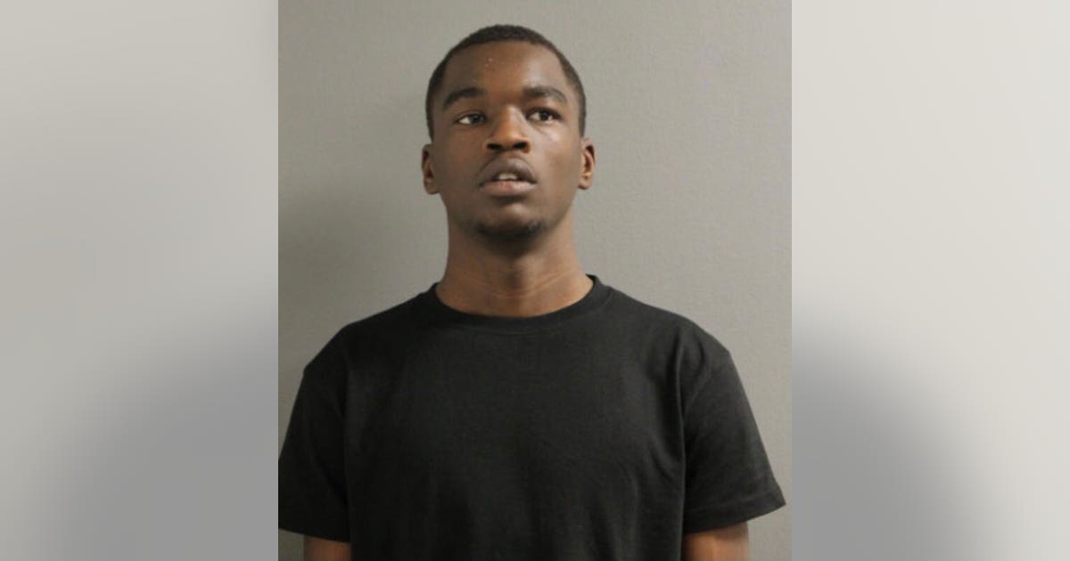 Man, 21, charged in fatal Austin shooting | FOX 32 Chicago