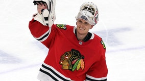 Blackhawks G Kevin Lankinen, F Mike Hardman held out due to COVID-19 protocols