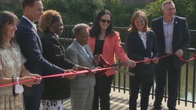 Lightfoot holds ribbon cutting at reconstructed Irving Park Road Bridge