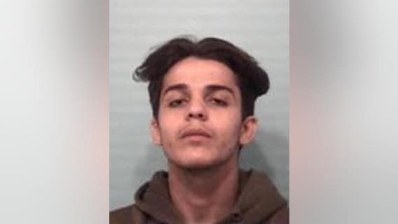 Aurora man was found in stolen car with an illegal handgun, Naperville police say