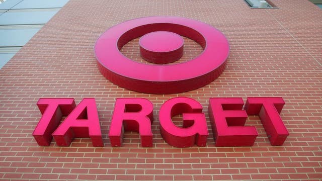4 indicted in alleged scheme to launder Target gift cards