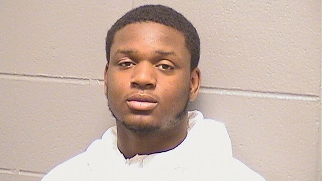 Chicago man made critical error with CashApp in alleged carjacking, prosecutors say