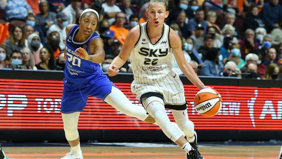 Chicago beats Connecticut 79-69, heads to WNBA Finals